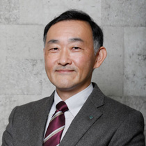 豊田　健一 氏