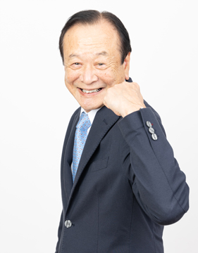 小山 義朗 氏